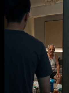 有一种老是怕成为你的负担
